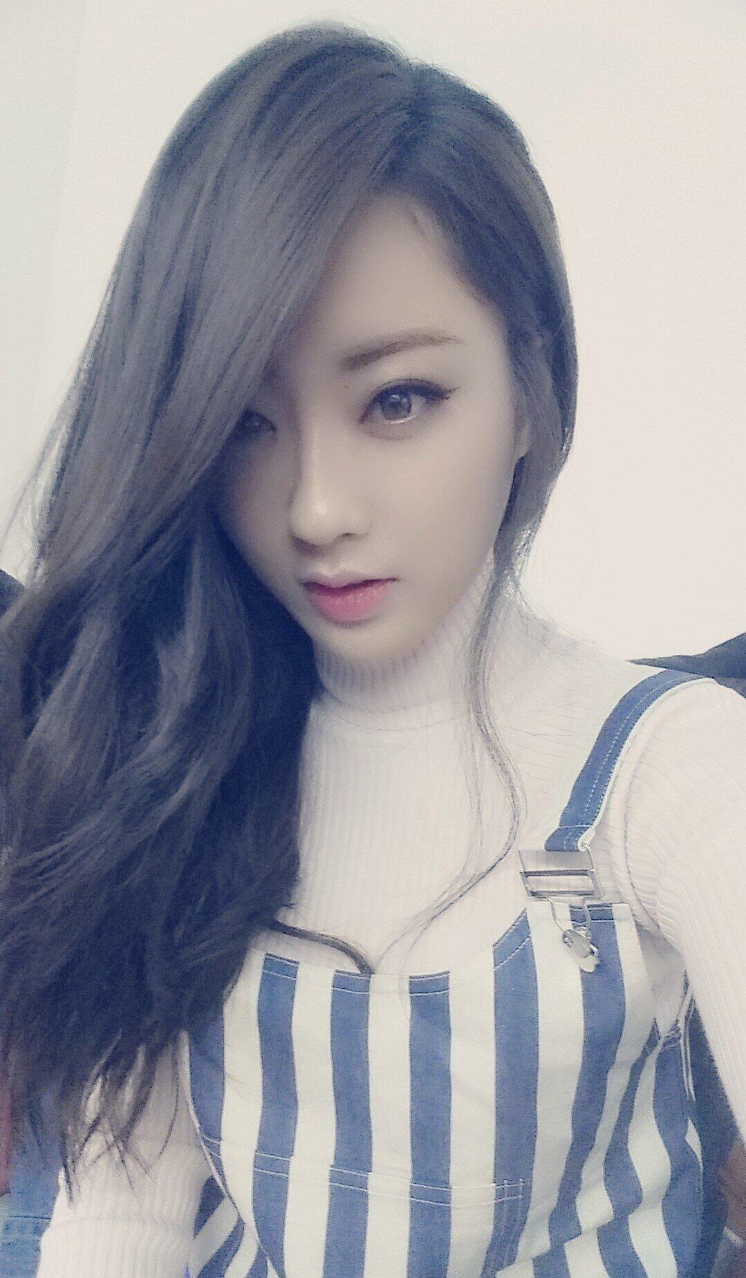 Kyungri Fake