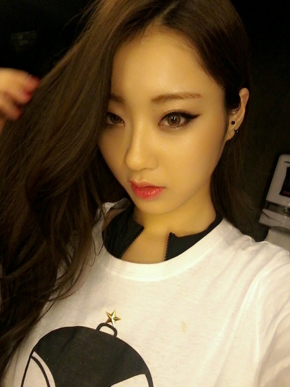 Kyungri Fake