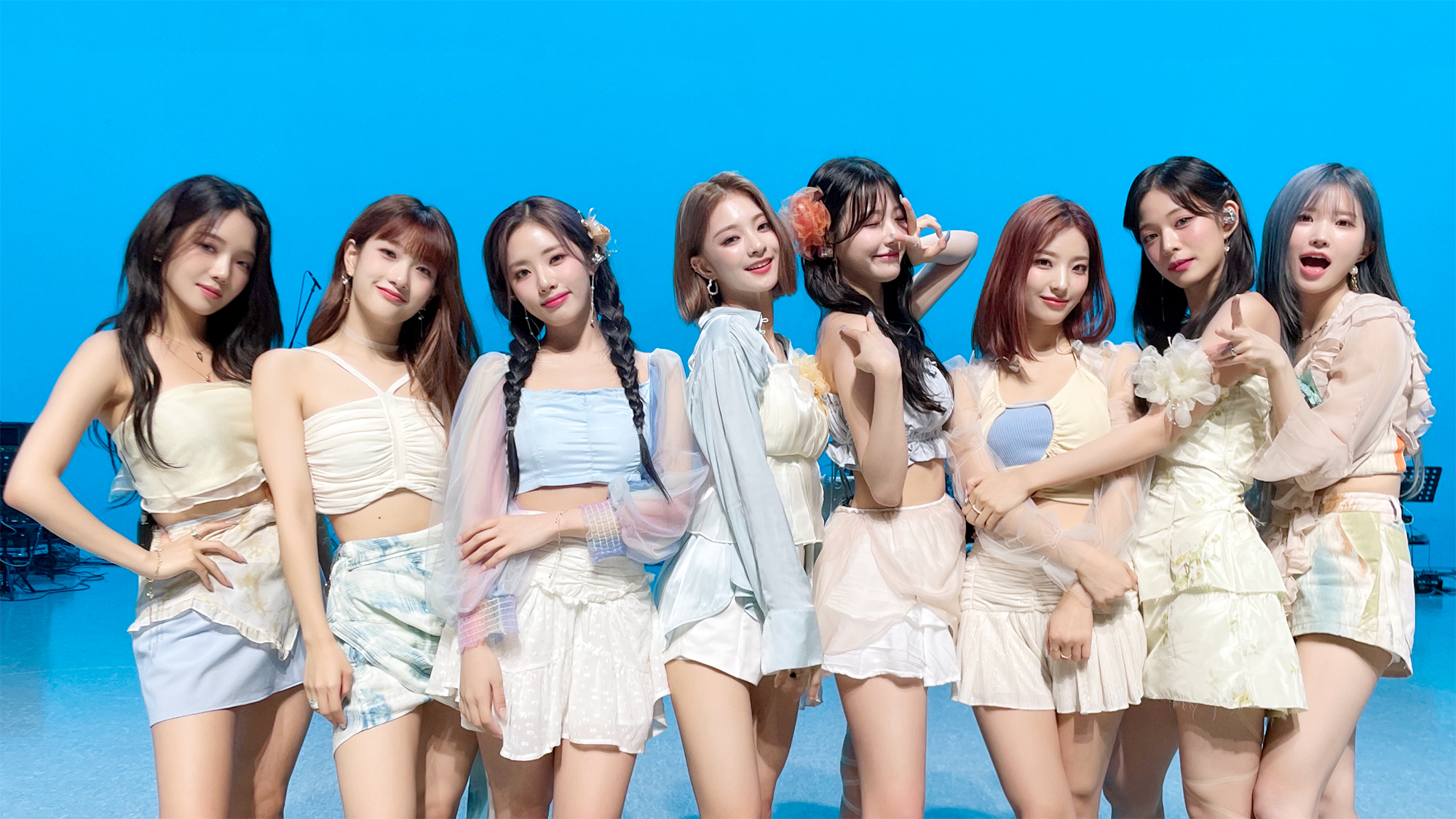 Stay this me. Fromis_9 stay this way.