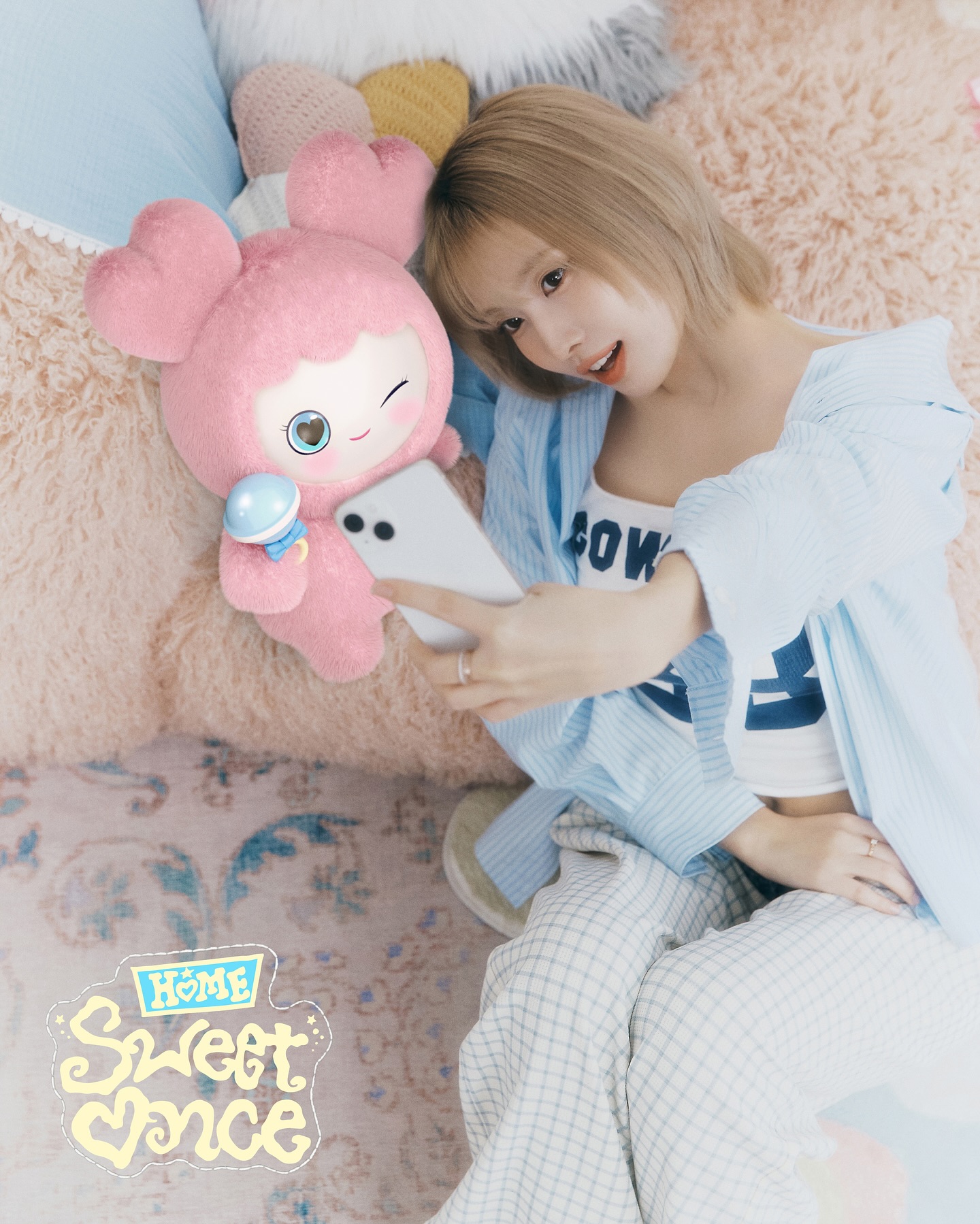 Media 6225679 by TWICE